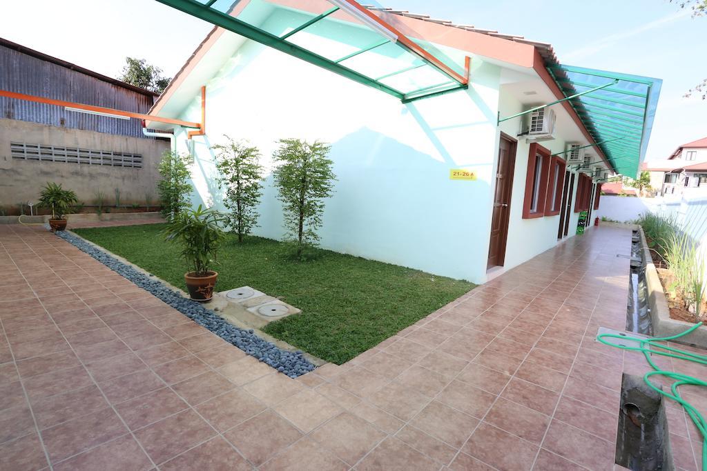 Tengkera Hotel Малакка Экстерьер фото